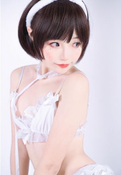新郎夜里泄欲小丫鬟h
