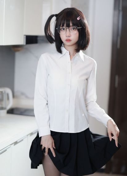 礼仪老师在线观看